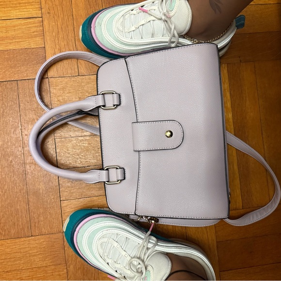 Colorful Sneakers with Teal and Purple Accents - Picture 8 of 8